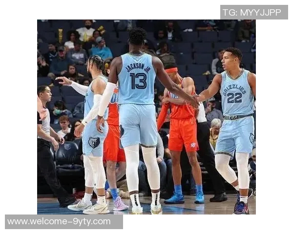 各节得分排行榜揭晓马克西末节表现惊艳三球领跑第一节 各节得分排行榜揭晓马克西末节表现惊艳三球领跑第一节