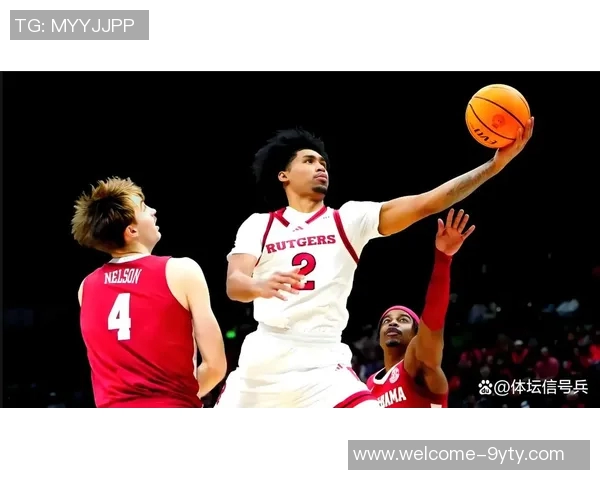 文班半场示意哈珀空接成功引发全场惊叹瞬间