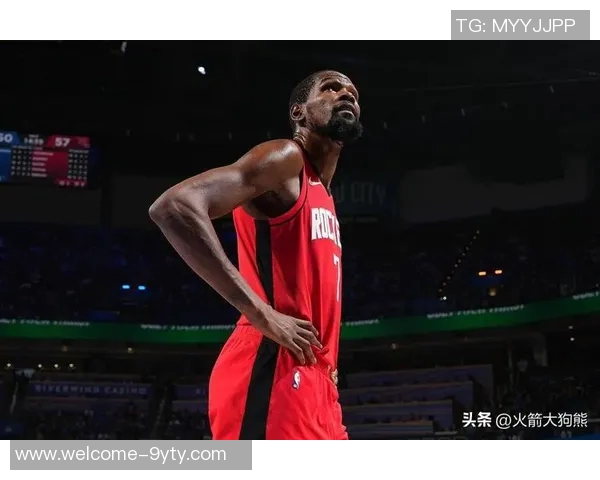 火箭队进攻火力全开但防守漏洞频现能否实现双赢局面